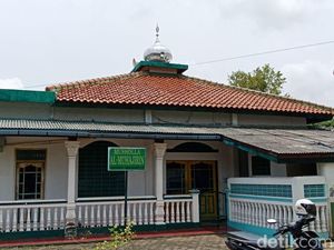 Foto: Saksi Bisu Muazin Meninggal Saat Kumandangkan Azan Subuh Foto: Saksi Bisu Muazin Meninggal Saat Kumandangkan Azan Subuh