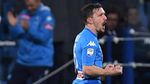 Foto: Napoli Pesta Gol ke Gawang Cagliari