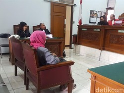 Jaksa Minta Hakim Tolak Pleidoi Asma Dewi