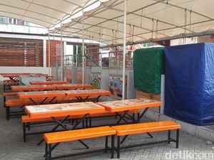 Rugi Rp 25 Juta, Pedagang Lokbin Cengkeh Kota Tua Gulung Tikar