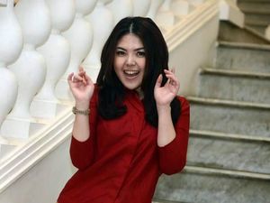 Ditolak Restoran Mewah Karena Pakai Sandal, Ini Kata Tina Toon Ditolak Restoran Mewah Karena Pakai Sandal, Ini Kata Tina Toon
