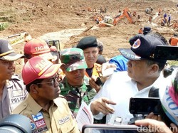 Mensos Idrus Datangi Lokasi Longsor Brebes: Pastikan Korban Terurus
