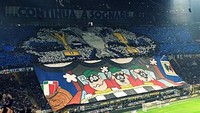 Fans Inter Milan mengolok-olok rivalnya Juventus yang belum pernah meraih treble winners seperti mereka. (Istimewa)