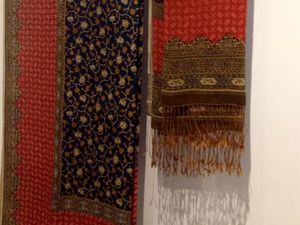 Dua Kain Batik Solo Iriana Jokowi Laku Rp 29 Juta Dua Kain Batik Solo Iriana Jokowi Laku Rp 29 Juta