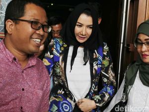 Sidang Lanjutan Bupati Nonaktif Rita Widyasari Sidang Lanjutan Bupati Nonaktif Rita Widyasari
