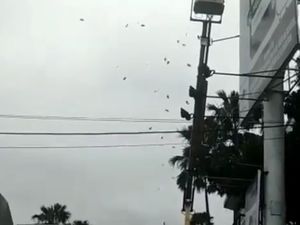 Bikin Macet, Izin Keramaian Hujan Duit di Kuningan Dicabut Bikin Macet, Izin Keramaian Hujan Duit di Kuningan Dicabut
