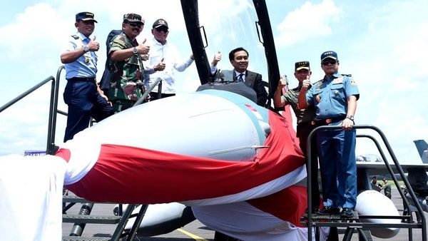 24 Pesawat Tempur F-16 Perkuat TNI AU