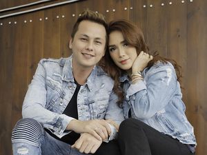 Ussy Sulistiowaty Hadapi Haters yang Menghinanya di Instagram Ussy Sulistiowaty Hadapi Haters yang Menghinanya di Instagram