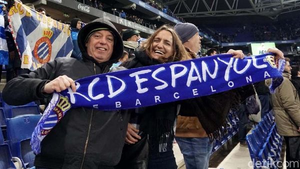 Kebahagiaan Fans Espanyol Usai Kalahkan Madrid