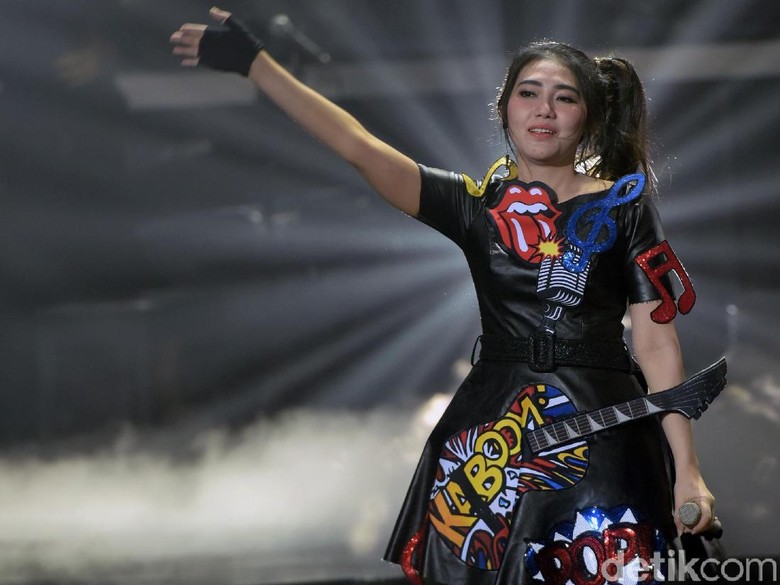 Heboh Sayang Via Vallen Mirip Lagu Musisi Jepang