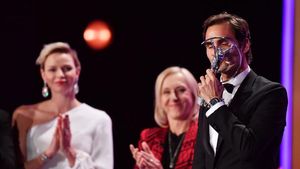 Terpesona Para Bintang Olahraga Hingga Benedict Cumberbatch di Laureus Award 2018