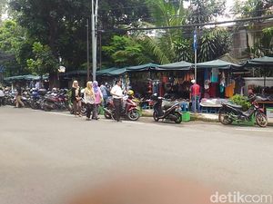 PLN ke Sandi: Kalau Tampung PKL Melawai Semuanya Nanti Jadi Pasar PLN ke Sandi: Kalau Tampung PKL Melawai Semuanya Nanti Jadi Pasar
