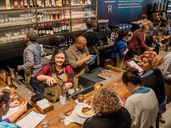 Starbucks Akan Buka 1.000 Gerai Istimewa yang Sajikan Cocktail