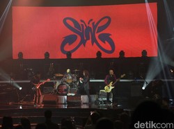 Konser Slank di Aceh Batal hingga Kenangan Arie Untung pada Palu