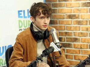 Troye Sivan dan Anne Marie Bakal Tampil di We The Fest 2019 Troye Sivan dan Anne Marie Bakal Tampil di We The Fest 2019