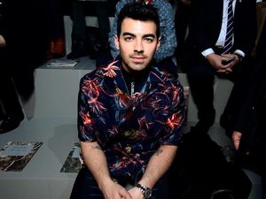 Joe Jonas Umumkan Nikahi Sophie Turner di Tahun Ini Joe Jonas Umumkan Nikahi Sophie Turner di Tahun Ini