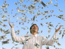 Ramai di Medsos Ada Hujan Duit di Jakarta