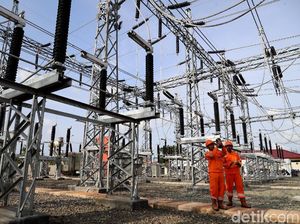 PLN Suplai 65 Juta VA Listrik untuk Industri Baja di Jakarta