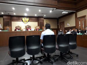 Saksi Sebut Ada Uang Terima Kasih Urus Izin ke Bupati Rita