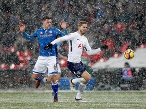 Hat-trick Llorente Loloskan Spurs ke Perempatfinal