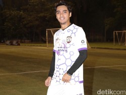 Ikut Kajian Ustad Somad, Ricky Harun Makin Nyaman Dalami Agama Islam