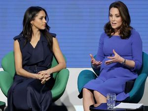 Ketahuan! Meghan Markle Pernah Komentari Pernikahan Kate-William pada 2014