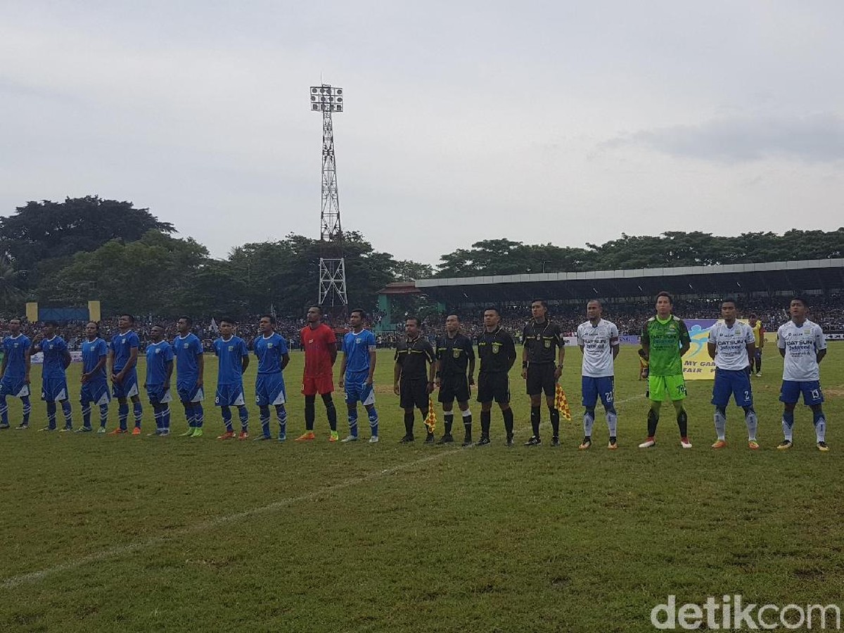 Persib Bandung vs Perserang Serang. (Foto: Bahtiar Rivai/detikcom)