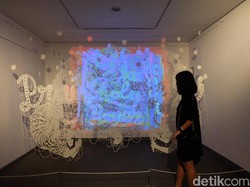 Lukisan hingga Seni Instalasi Hiasi Pameran Martell di Edwins Gallery