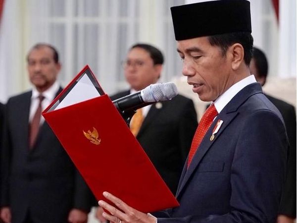 Manuver Jokowi Ajak Ketum Parpol Koalisi di Acara Kepresidenan
