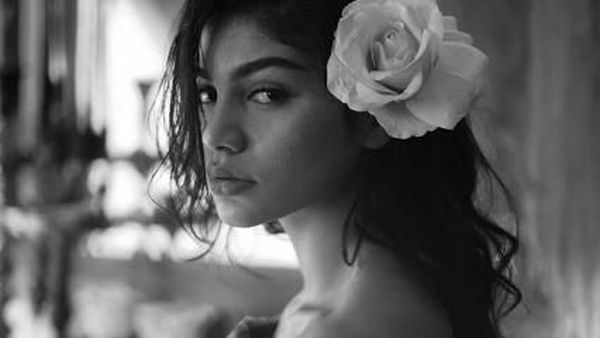 Cantiknya Jihane Almira Chedid Bikin Naksir