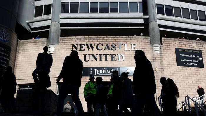 NEWCASTLE UPON TYNE, ENGLAND - FEBRUARY 11:  General view outside the stadium prior to the Premier League match between Newcastle United and Manchester United at St. James Park on February 11, 2018 in Newcastle upon Tyne, England.  (Photo by Catherine Ivill/Getty Images)