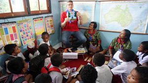 Peduli Pendidikan untuk Anak Papua