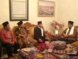 Ahmad Muzani Sambangi Pimpinan Ponpes Darunnajah