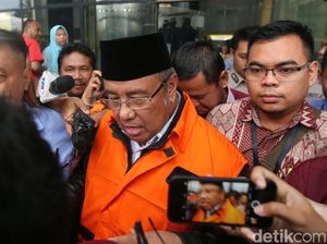 Cagub Sultra Lawan KPK Lewat Praperadilan Cagub Sultra Lawan KPK Lewat Praperadilan