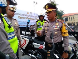 Polrestabes Surabaya Gelar Apel Operasi Keselamatan Semeru 2018