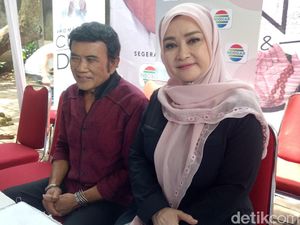 34 Tahun Menikah, Pujian Rhoma Irama untuk Ricca Rahim Dijamin Bikin Iri 34 Tahun Menikah, Pujian Rhoma Irama untuk Ricca Rahim Dijamin Bikin Iri