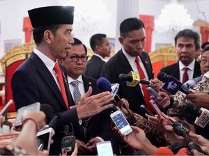 Jokowi Jawab Fitnah: Saya Lahir 1961, Masak Ada PKI Balita?