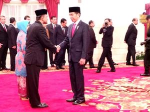 Jokowi Minta Heru Terapkan Standar Integritas KPK di BNN Jokowi Minta Heru Terapkan Standar Integritas KPK di BNN