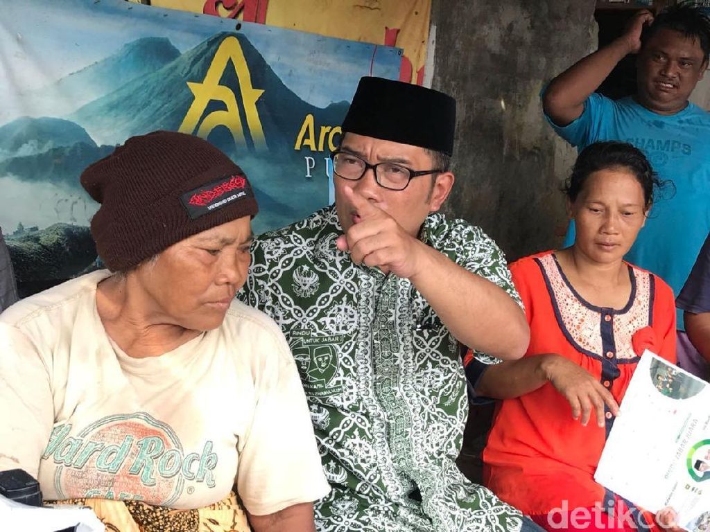 Soal KBU, Ridwan Kamil Sebut Perlu Unit Kerja Cekungan Bandung Soal KBU, Ridwan Kamil Sebut Perlu Unit Kerja Cekungan Bandung