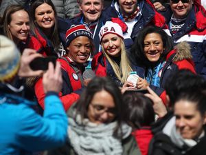 Foto: Selfie Atlet Olimpiade dengan Ivanka Trump Berujung Kontroversi
