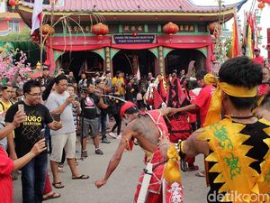 Festival Cap Go Meh Ditiadakan, Wali Kota Singkawang: Jangan Kecewa Festival Cap Go Meh Ditiadakan, Wali Kota Singkawang: Jangan Kecewa
