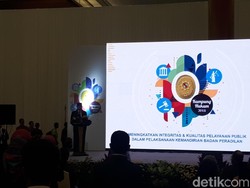 Buka Pameran Kampung Hukum, Ketua MA Ingatkan Etika di Media Sosial