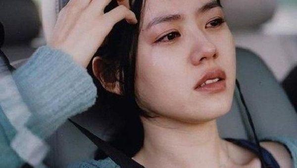 Lagi Nangis, 10 Aktris Drama Korea Ini Cantiknya Nggak Luntur