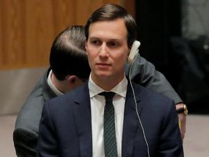 Menantu Tampan Trump Kini Kehilangan Akses Rahasia AS Menantu Tampan Trump Kini Kehilangan Akses Rahasia AS