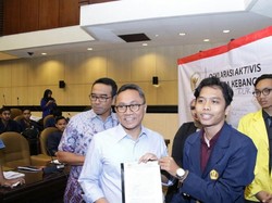 Saat Zulkifli Hasan Dengarkan Unek-unek Para Ketua BEM