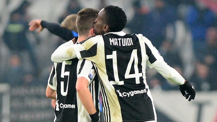 Juve Kenyang Pengalaman, Lloris pun Waspada