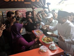 Sambangi Pasar Desa di Lamongan, Gus Ipul Perkenalkan Seribu Dewi