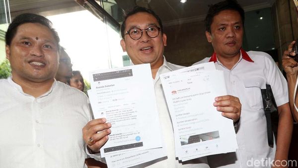 Fadli Zon Polisikan Penyebar Foto Hoax Dirinya dengan Admin MCA