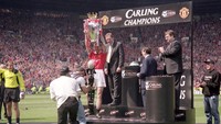 Manchester United memegang rekor sebagai tim juara Premier League dengan selisih poin terbanyak atas tim runner-up dengan 18 poin musim 1999/2000. Musim ini City unggul 16 poin atas MU dan jika jarak bertambah, ada peluang sebuah rekor ikut pecah. (Foto: Allsport UK/Allsport)