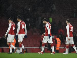 Arsenal Kalah, Aubameyang-Mkhitaryan Dibela